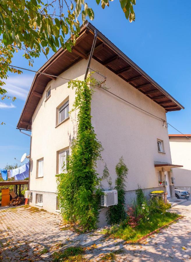 Newly Renovated Studio With Air Conditioner & Free Parking Ljubljana Exterior photo